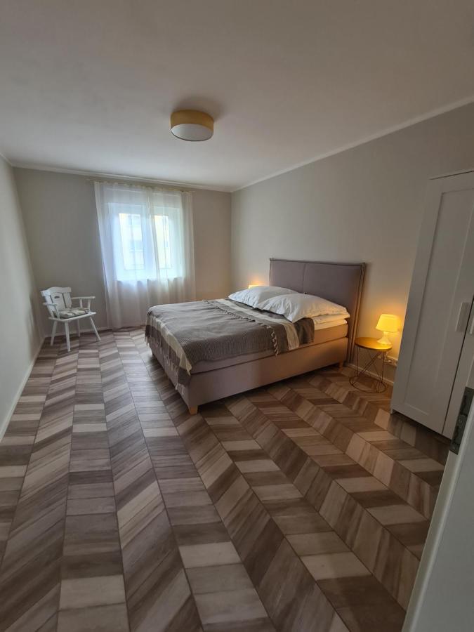 Highfield 2 Rooms Apartment Аугсбург Экстерьер фото